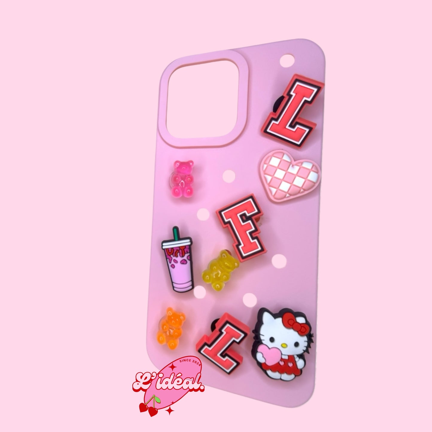 Coque en silicone et badges 2+1 gratuit